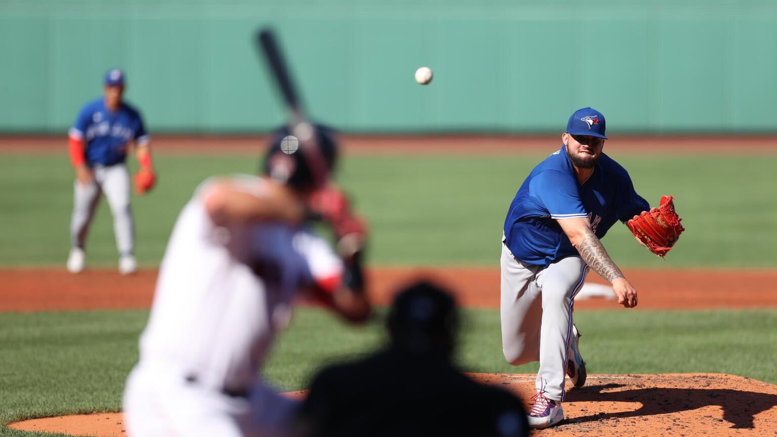 Fox may be hoping to add ESPN's MLB package once baseball leaves the channel