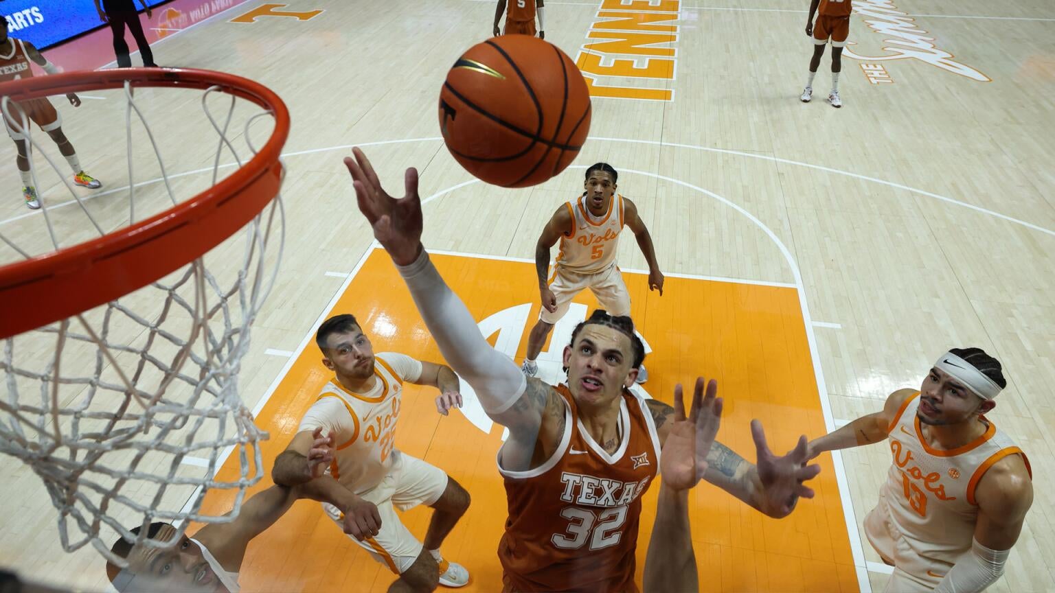 Men's March Madness games are available to stream on NCAA March Madness Live once again this year.