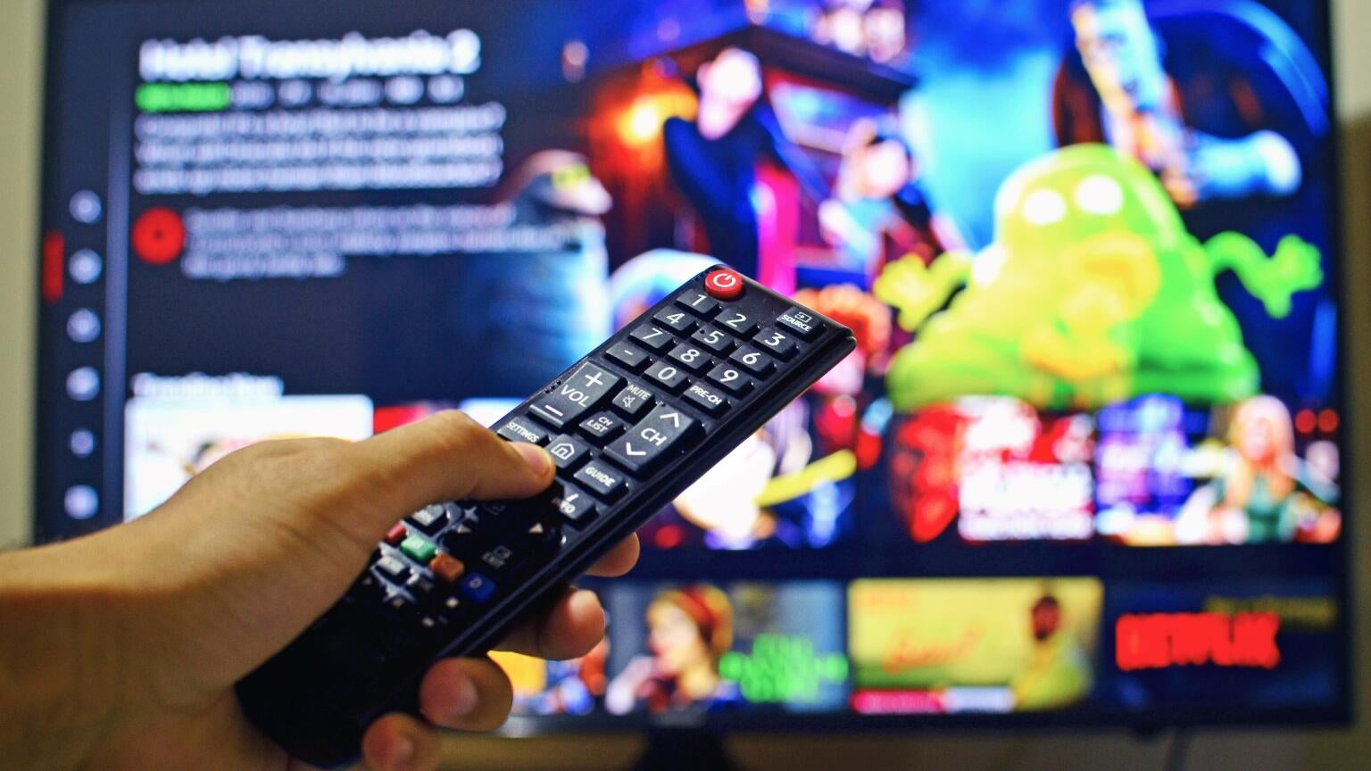 Customers want to be able to shop more easily with their smart TV, according to a new survey.