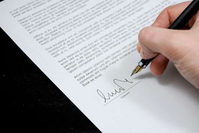 Diamond and its cable distributing partners want to keep their carriage contract details secret.