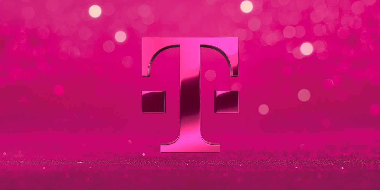 T-Mobile plans include a great new phone for streaming, plus free streaming subscriptions with select offerings.