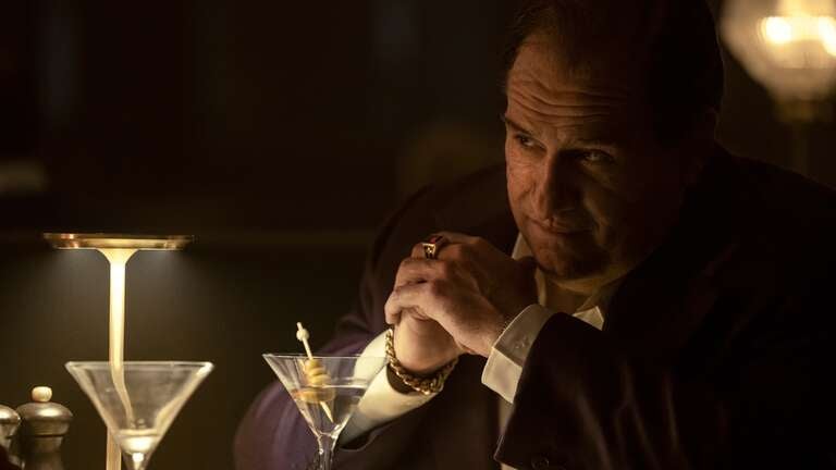 Academy Award nominee Colin Farrell returns as Oswald Cobblepot in The Penguin.